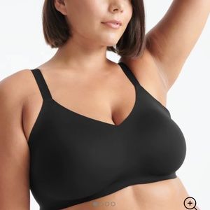 New with tags Knix Vnexk padded bra in black, thin strap